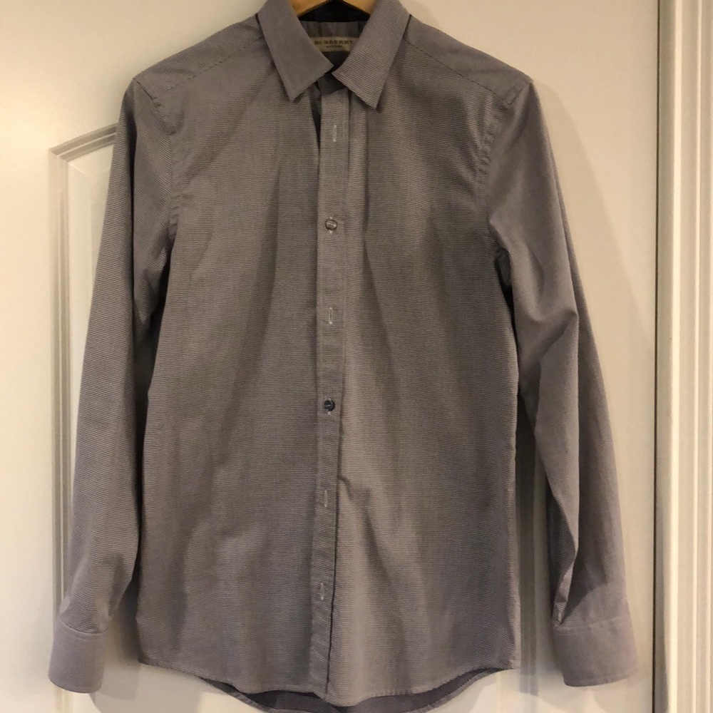 Burberry London Men’s Navy button down 15